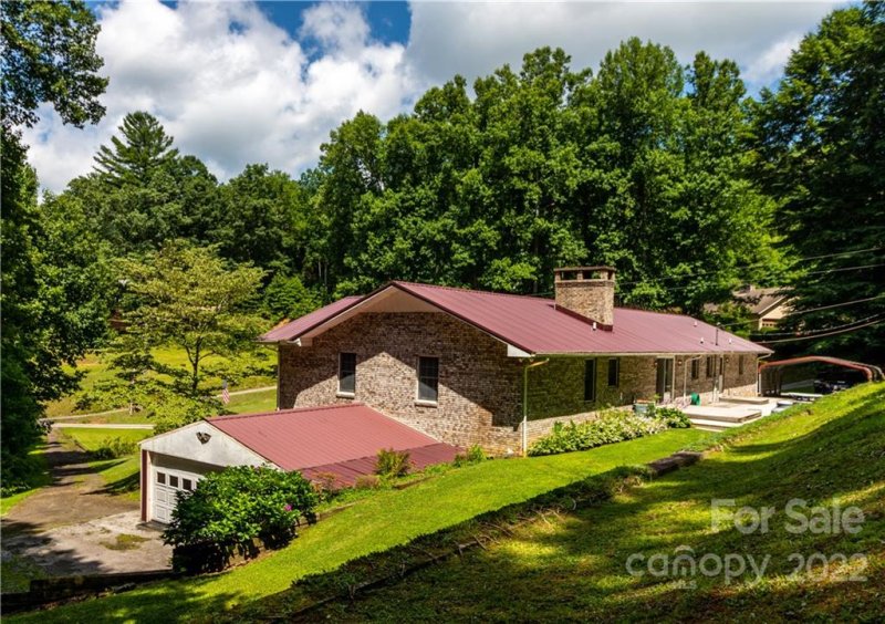 Property image 5 at 180 Lotawatah Drive, Burnsville, NC 28714