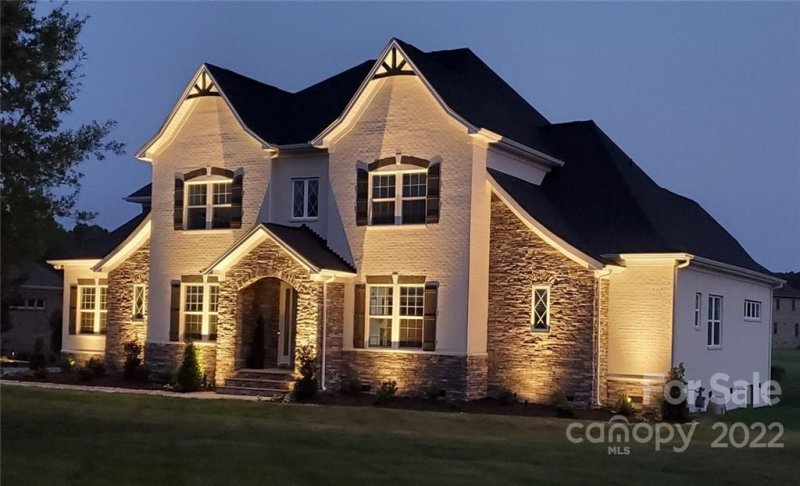 Property image 3 at 4002 Soleado Drive, Wesley Chapel, NC 28104