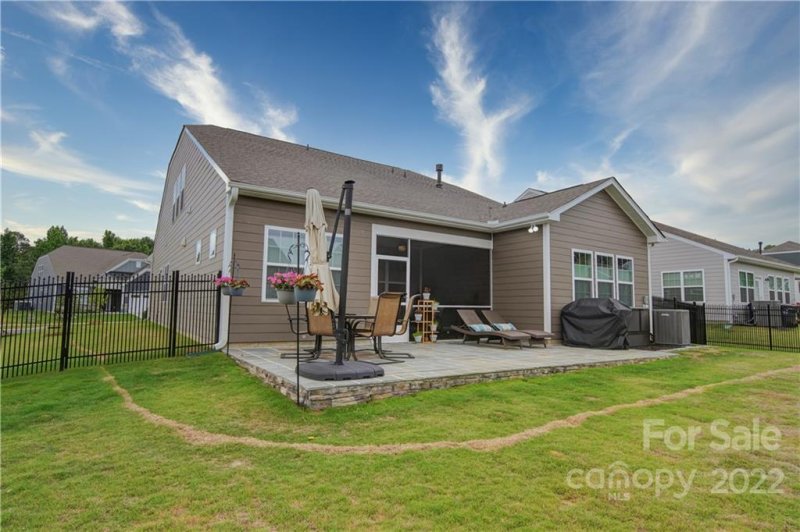 Property image 2 at 14215 Asbury Park Road, Huntersville, NC 28078