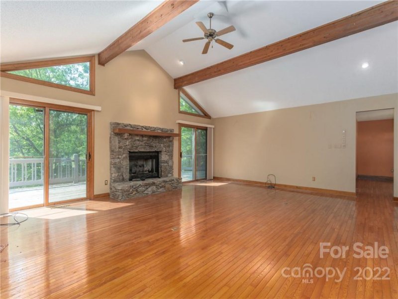 Property image 3 at 134 Eastmoor Drive, Asheville, NC 28805