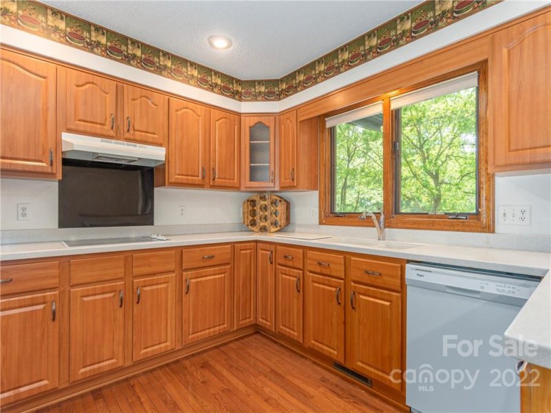 Property image 5 at 134 Eastmoor Drive, Asheville, NC 28805