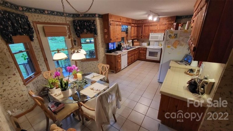 Property image 4 at 506 6th Avenue, Conover, NC 28613