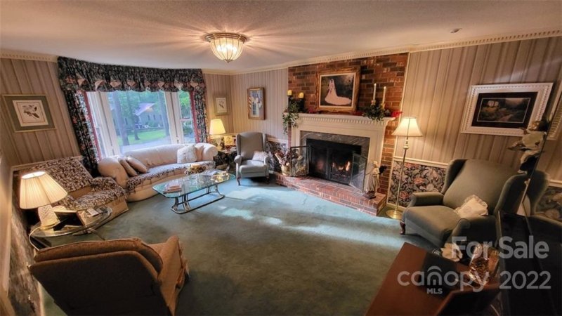 Property image 5 at 506 6th Avenue, Conover, NC 28613