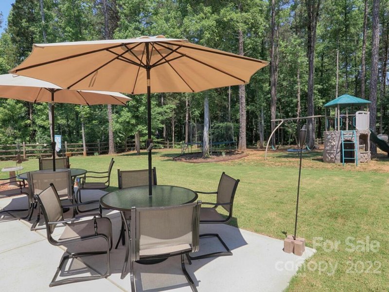 114 Early Frost Lane