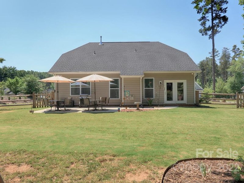 Property image 3 at 114 Early Frost Lane, Mooresville, NC 28115