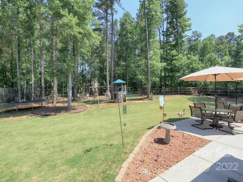 Property image 4 at 114 Early Frost Lane, Mooresville, NC 28115