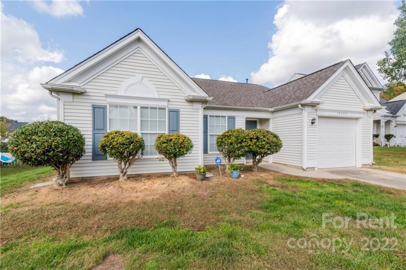 10309 Bearwallow Court