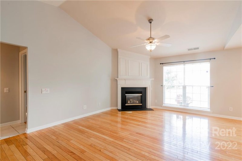 Property image 2 at 10309 Bearwallow Court, Charlotte, NC 28213