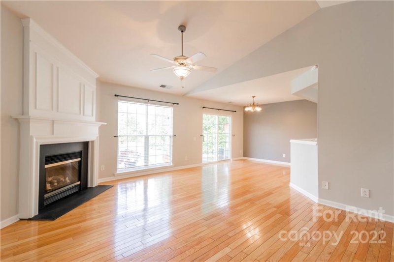 Property image 3 at 10309 Bearwallow Court, Charlotte, NC 28213