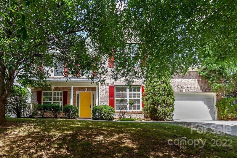 Property image 3 at 2027 Makin Drive, Indian Trail, NC 28079