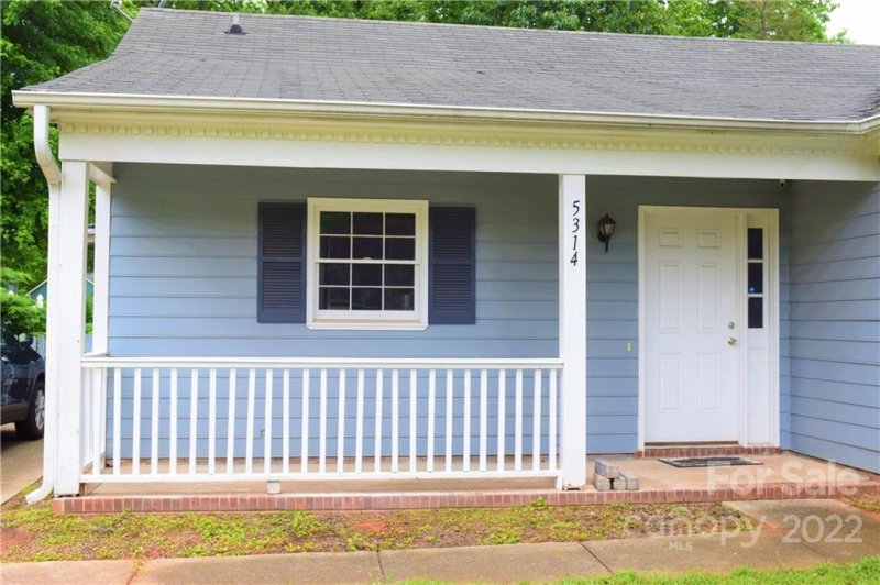 Property image 4 at 5314 Reedham Court, Charlotte, NC 28208