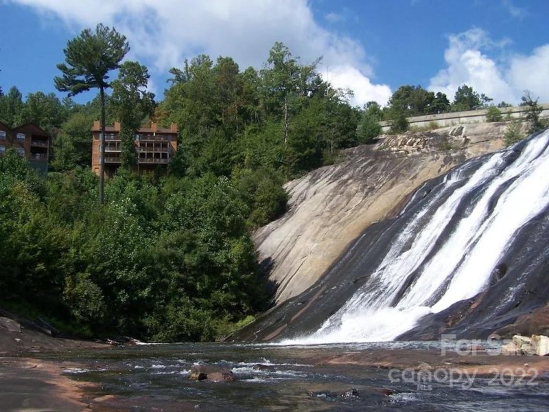 78 3 Upper Tanglewood Road