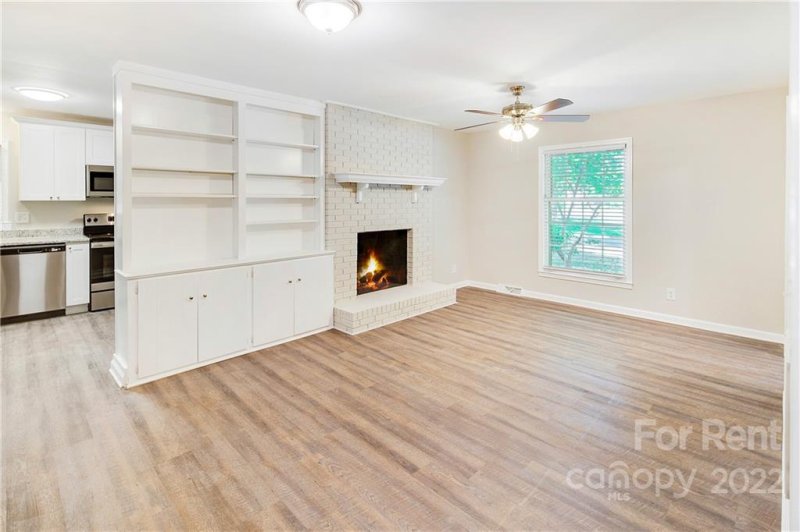 Property image 4 at 4600 Dawnwood Drive, Charlotte, NC 28212