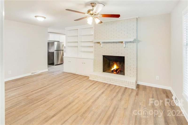 Property image 5 at 4600 Dawnwood Drive, Charlotte, NC 28212