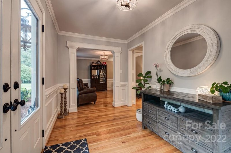 Property image 4 at 8717 Scarsdale Drive, Mint Hill, NC 28227