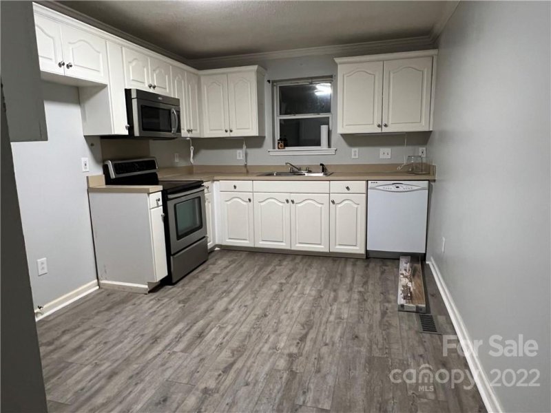 Property image 3 at 1 Maple Avenue, Gastonia, NC 28054