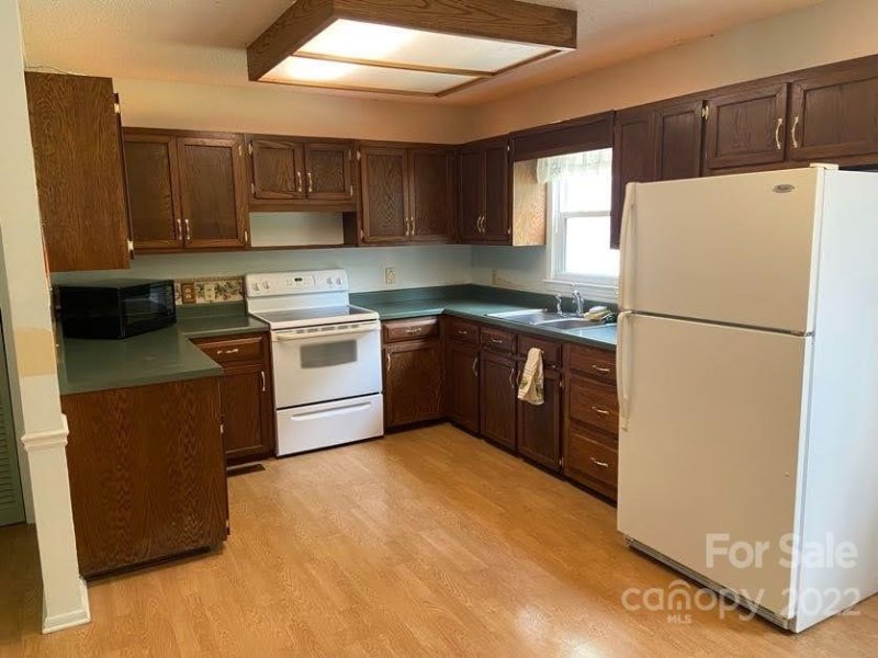 Property image 3 at 102 Wildwood Drive, Morganton, NC 28655