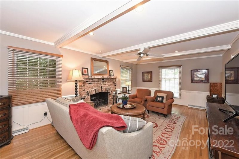 Property image 5 at 2318 Valencia Terrace, Charlotte, NC 28226