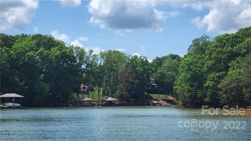 Property image 2 at 4232 Sigmon Cove Lane, Terrell, NC 28682