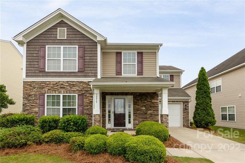 3219 Runneymede Street