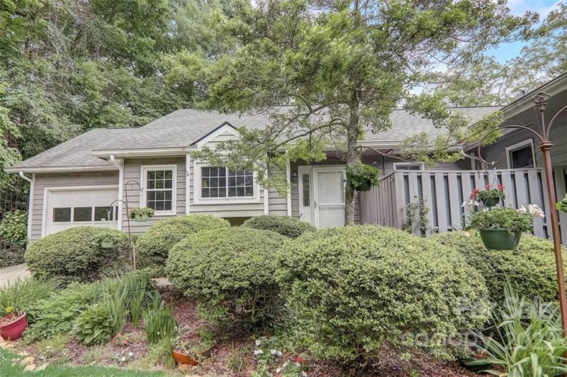 Property image 3 at 1 Llama Vista Court, Black Mountain, NC 28711