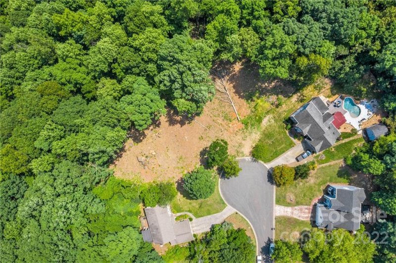 Property image 4 at 2101 Highland View Lane, Charlotte, NC 28214