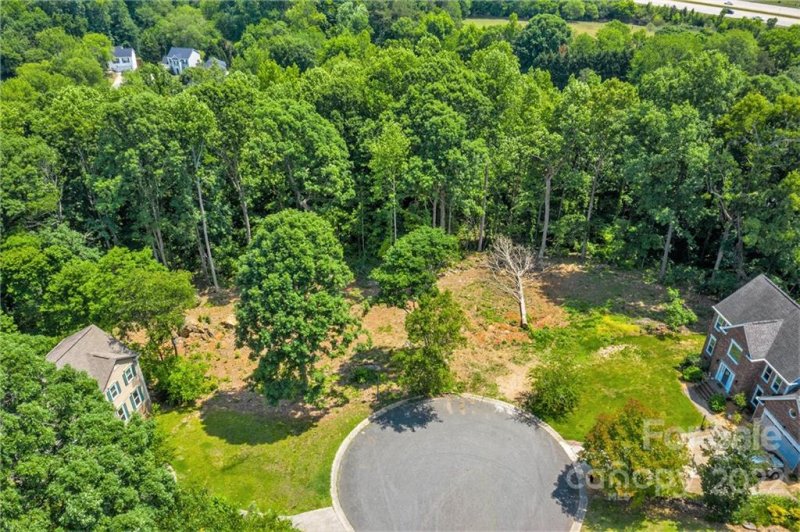 Property image 5 at 2101 Highland View Lane, Charlotte, NC 28214