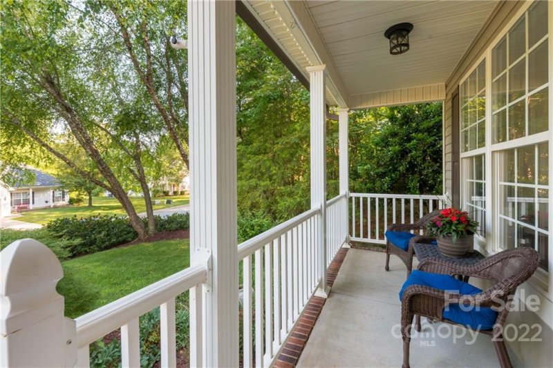 Property image 2 at 107 Dannyn Grove Court, Mooresville, NC 28117