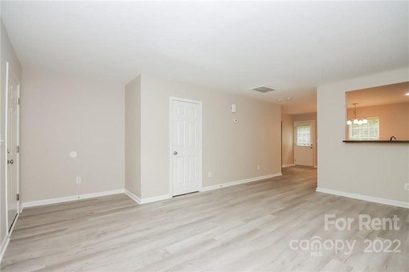 Property image 5 at 1720 Long Paw Lane, Charlotte, NC 28214