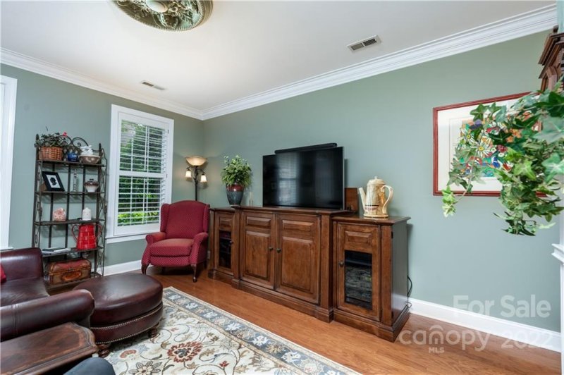 Property image 4 at 9259 Bonnie Briar Circle, Charlotte, NC 28277