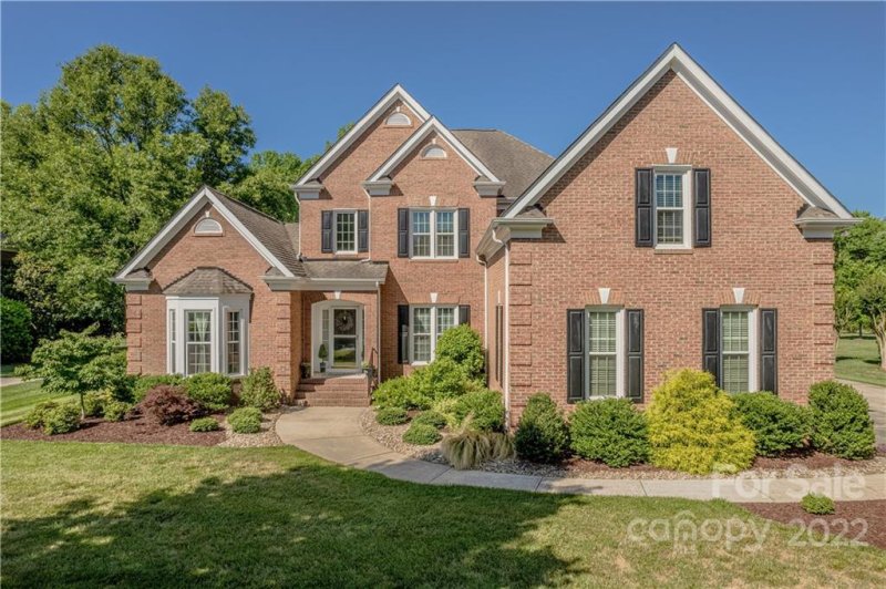 Property image 2 at 404 Streamside Lane, Marvin, NC 28173