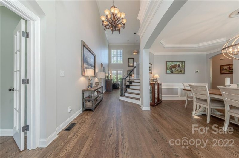 Property image 4 at 404 Streamside Lane, Marvin, NC 28173