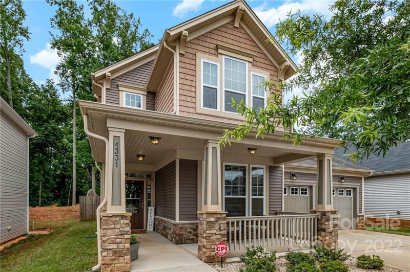 Property image 2 at 4331 Hubbard Road, Charlotte, NC 28269