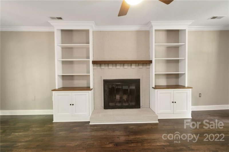 Property image 4 at 906 Conestoga Drive, Charlotte, NC 28270