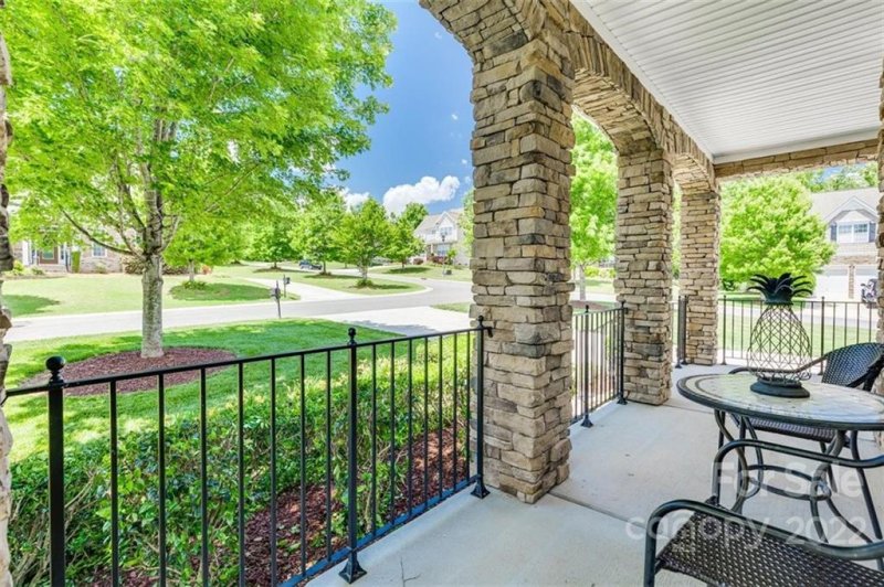 Property image 3 at 1007 Kaiser Way, Fort Mill, SC 29715
