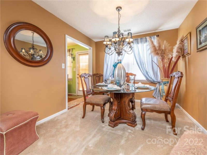 Property image 4 at 921 Corvus Court, Charlotte, NC 28216