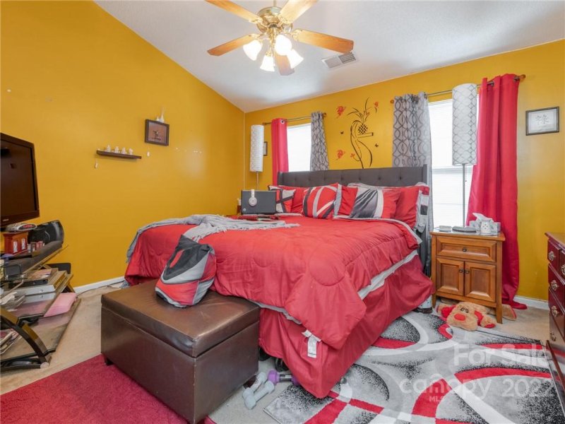 Property image 5 at 921 Corvus Court, Charlotte, NC 28216