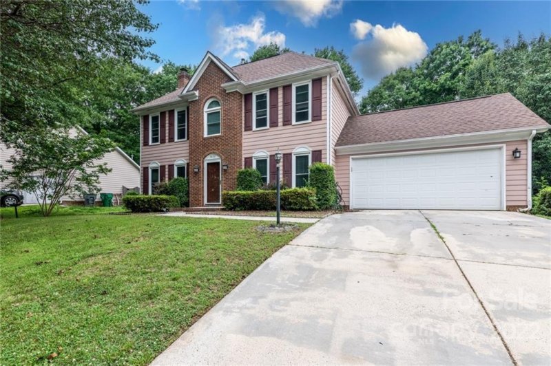 Property image 2 at 7435 Trotter Road, Charlotte, NC 28216