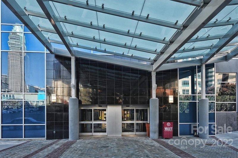 Property image 5 at 222 S Caldwell Street, Charlotte, NC 28202