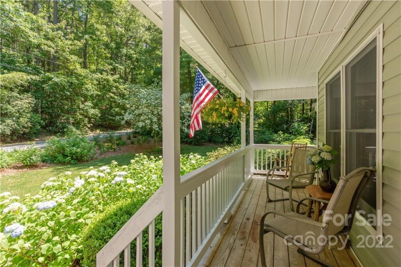 Property image 2 at 307 Joyful Drive, Hendersonville, NC 28791