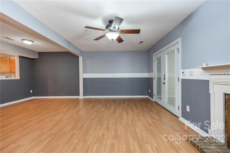 Property image 3 at 1352 Maple Shade Lane, Charlotte, NC 28270