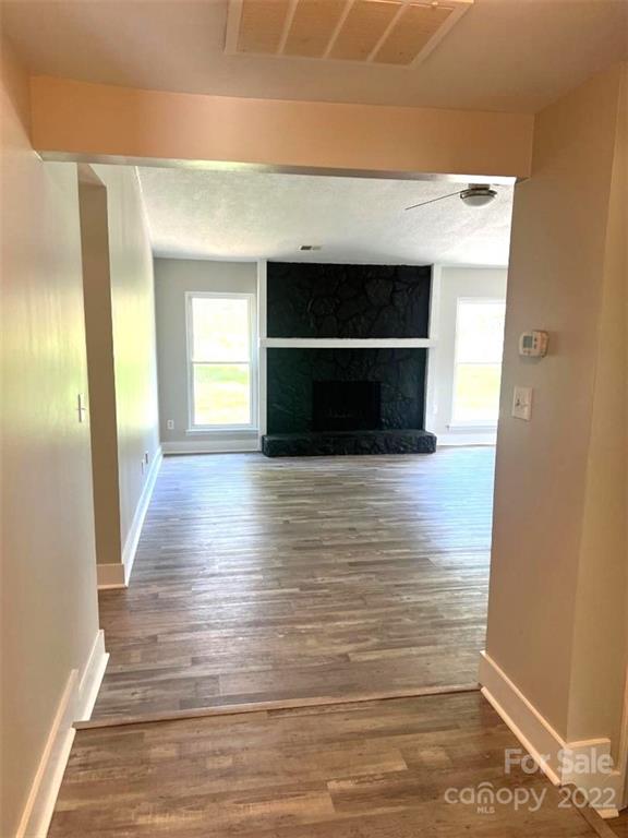 Property image 5 at 8306 Woodgate Lane, Charlotte, NC 28226