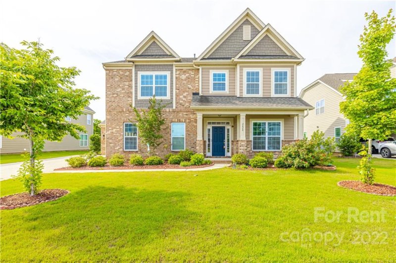 2624 Snap Dragon Drive