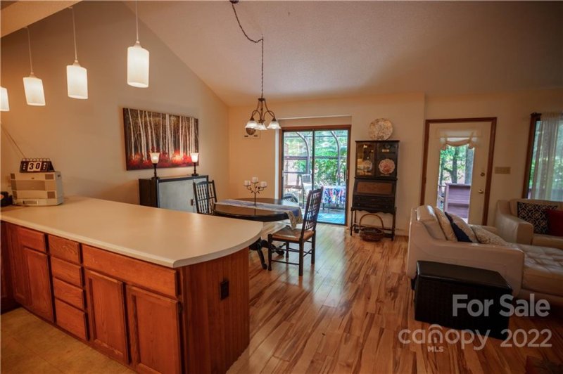 Property image 5 at 507 Woodfield Drive, Asheville, NC 28803