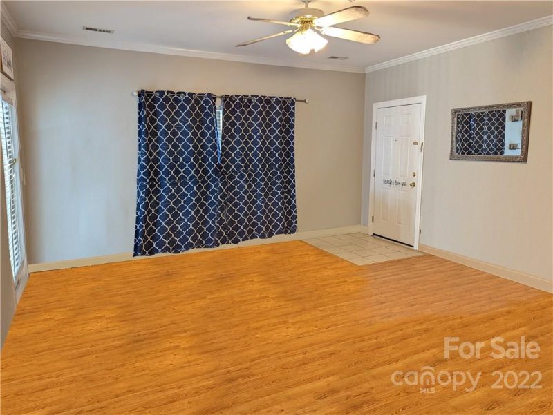 Property image 4 at 19934 Weeping Water Run, Cornelius, NC 28031