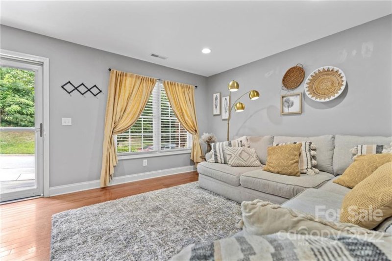 Property image 5 at 52 Kirby Road, Asheville, NC 28806