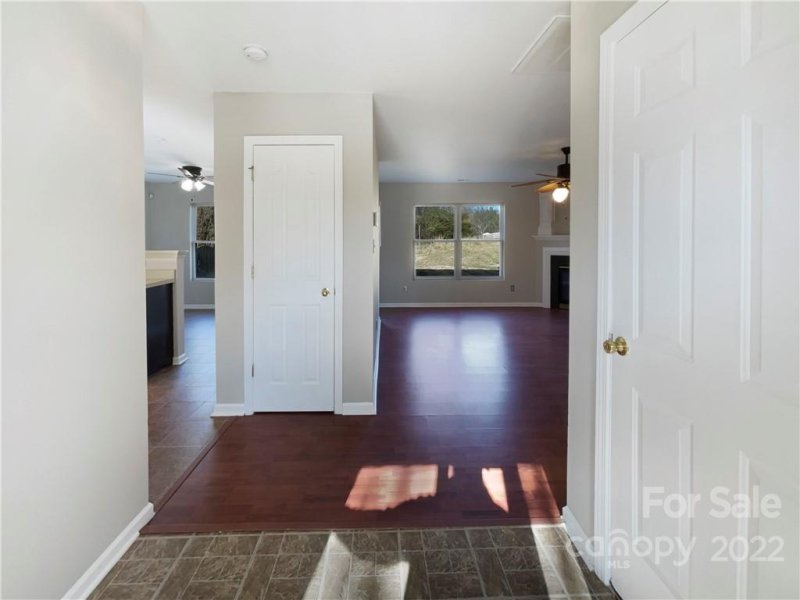 Property image 3 at 2430 Mason Mill Place, Charlotte, NC 28273