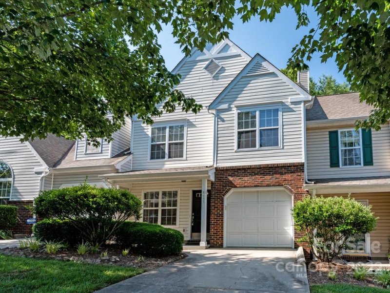 8433 Southgate Commons Drive