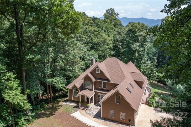 Property image 3 at 289 Independence Boulevard, Asheville, NC 28805