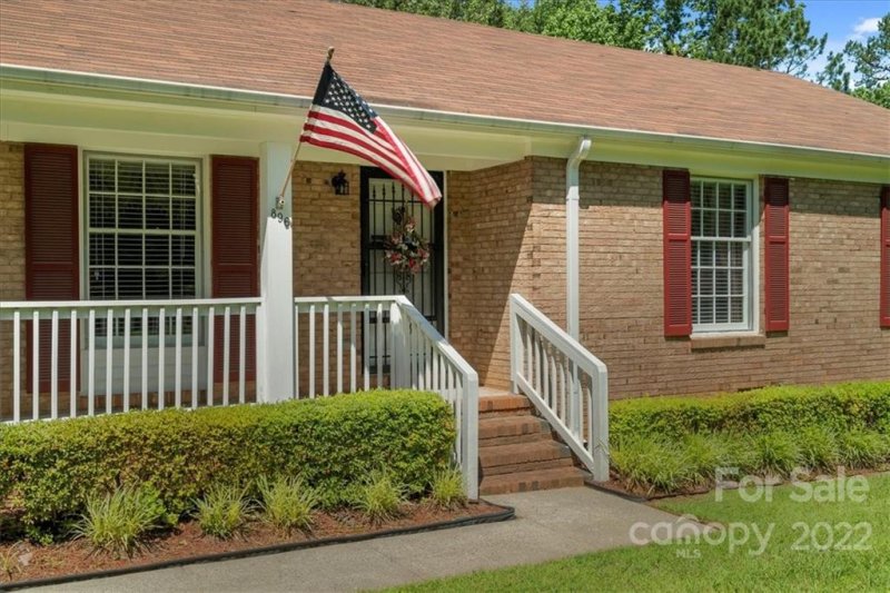 Property image 2 at 896 Nightingale Road, Rock Hill, SC 29732